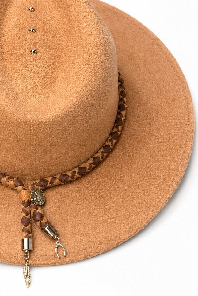 Bespoke artisan western hat – Alpine Après