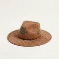 Bisous Caramel – Hand-embroidered luxury fedora